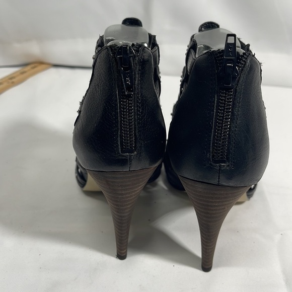 Nine West Leather Gladiator Heels Size 9 - Picture 10 of 13